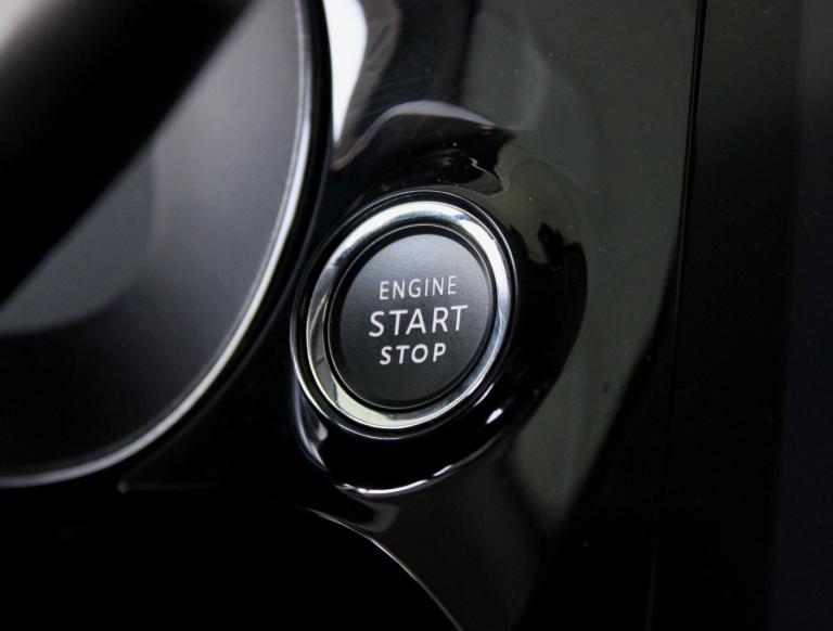OPEL CORSA 1.5 D ELEGANCE