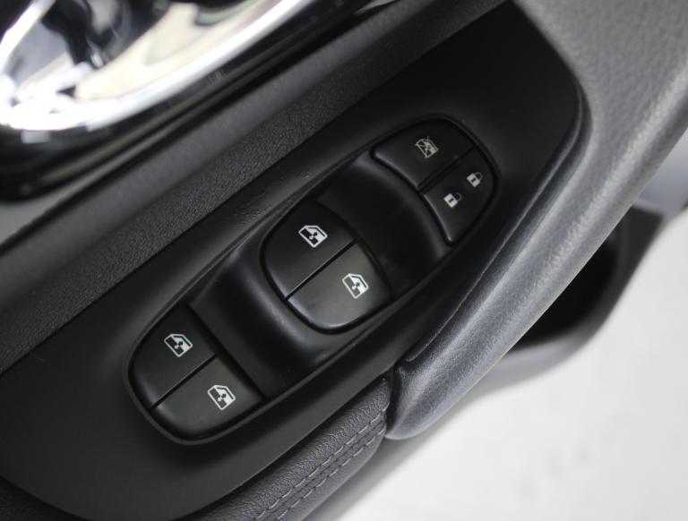 NISSAN QASHQAI 1.5 DCI BUSINESS EDITION