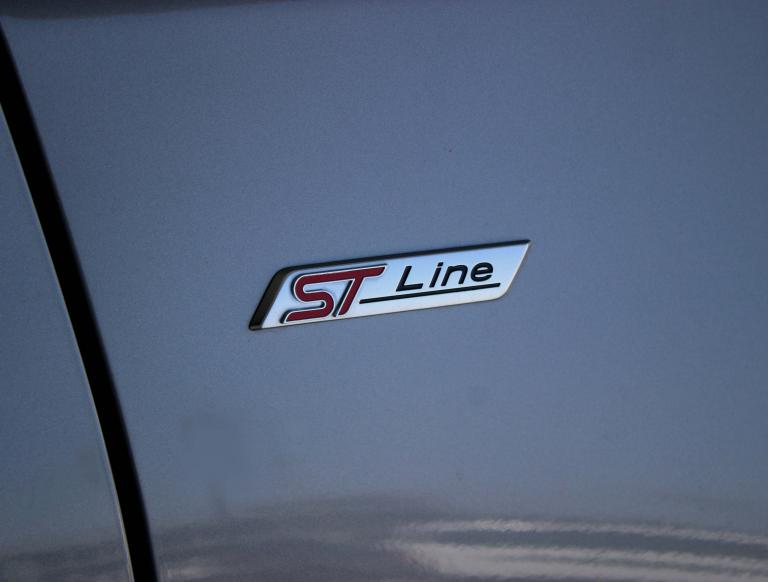 FORD PUMA 1.0 ECOBOOST MHEV ST-LINE AUT.