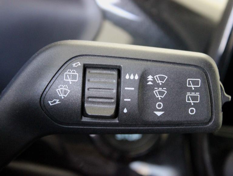 FORD PUMA 1.0 ECOBOOST MHEV ST-LINE AUT.