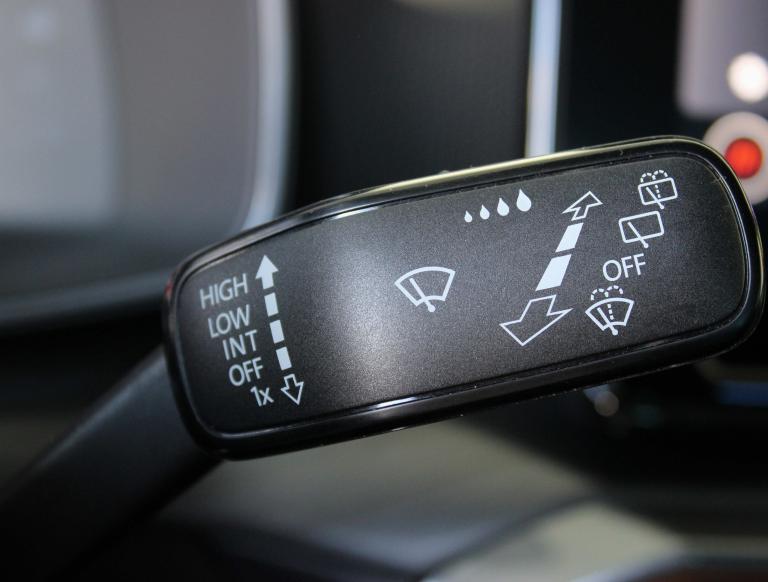 CUPRA LEON 1.5 e TSI MID DSG