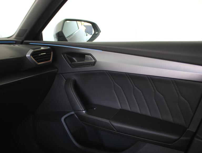 CUPRA LEON 1.5 e TSI MID DSG