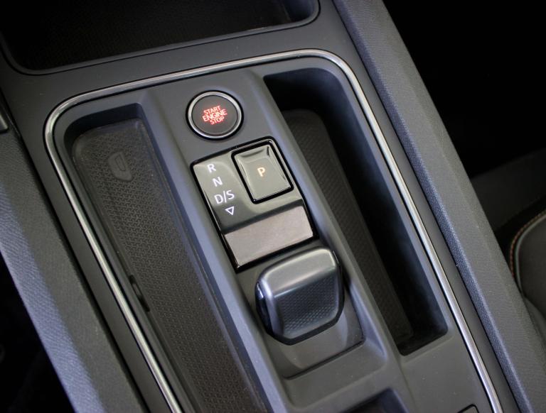 CUPRA LEON 1.5 e TSI MID DSG