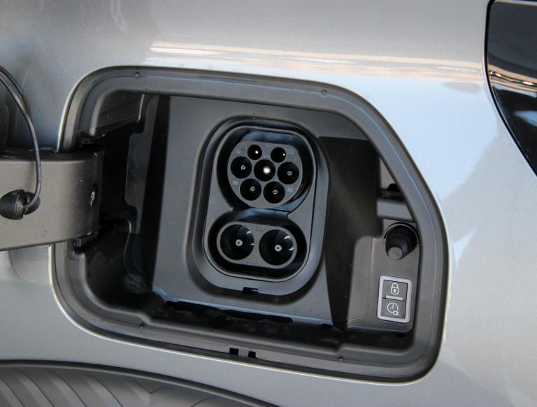 CITROEN E-C3 44 KWH PLUS