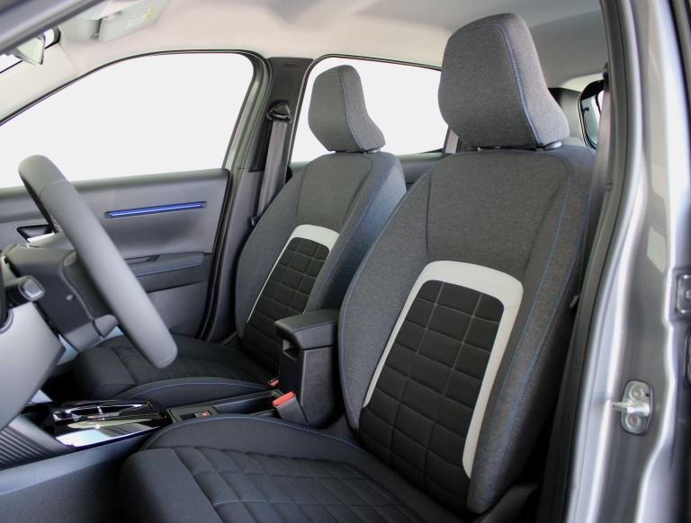 CITROEN E-C3 44 KWH PLUS