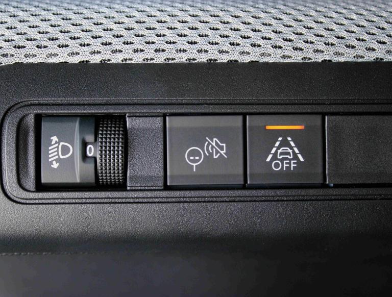 CITROEN E-C3 44 KWH PLUS