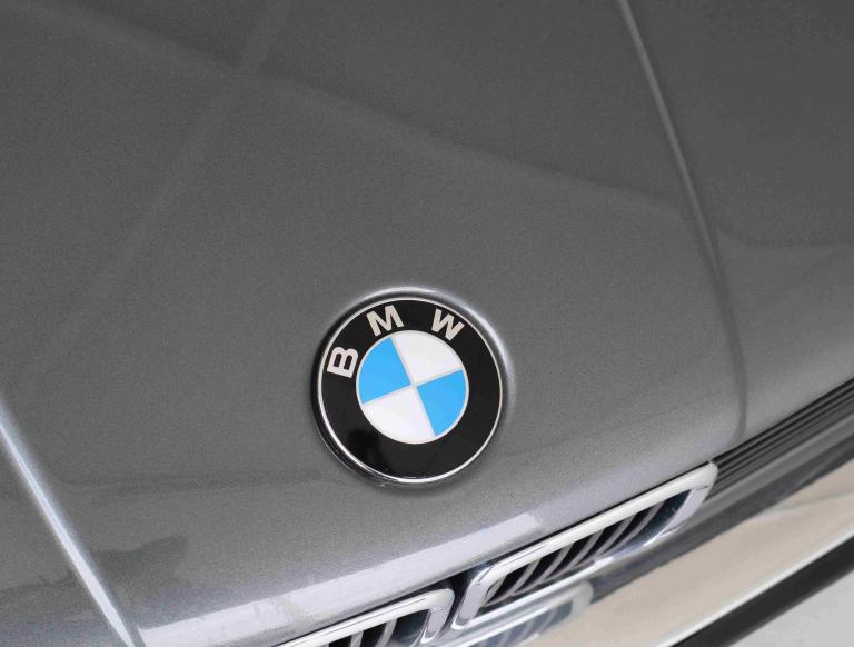 BMW 325I CABRIOLET