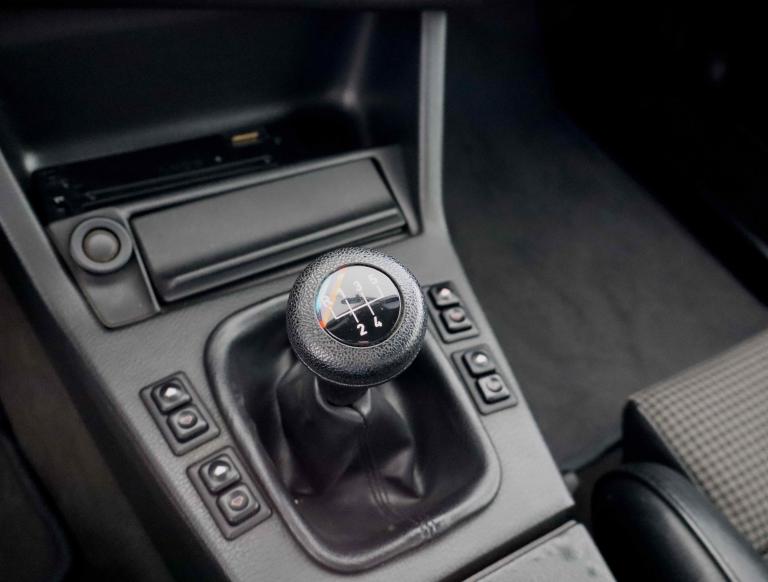 BMW 325I CABRIOLET
