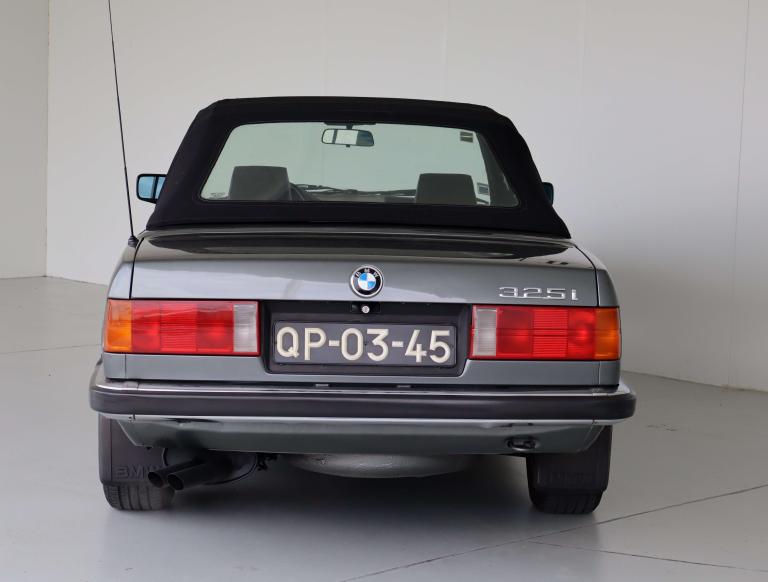 BMW 325I CABRIOLET