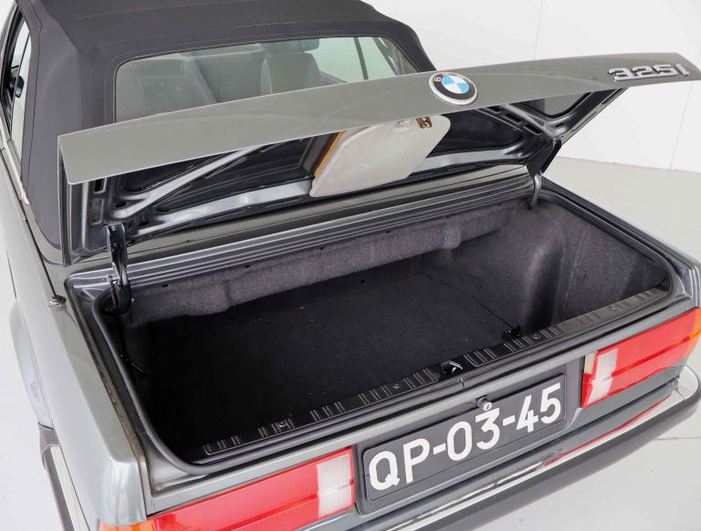 BMW 325I CABRIOLET
