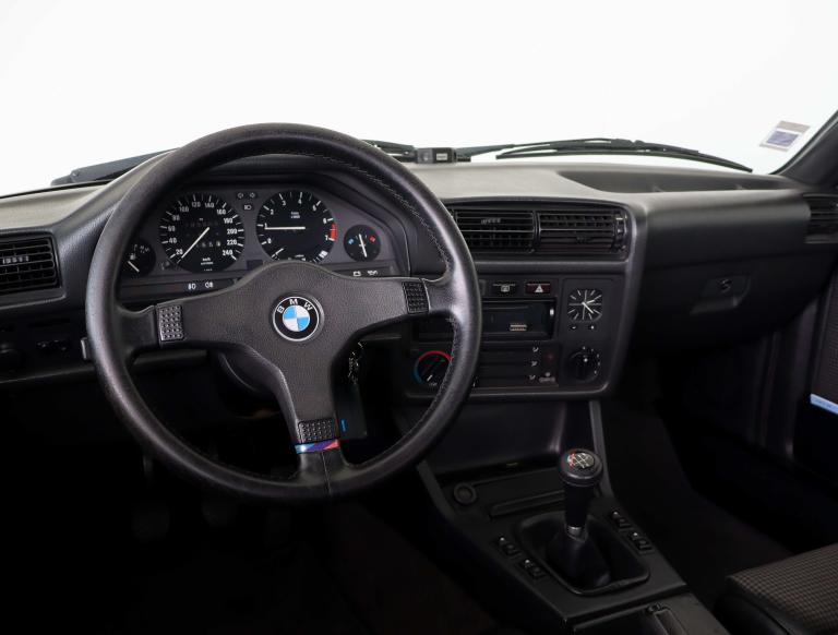 BMW 325I CABRIOLET